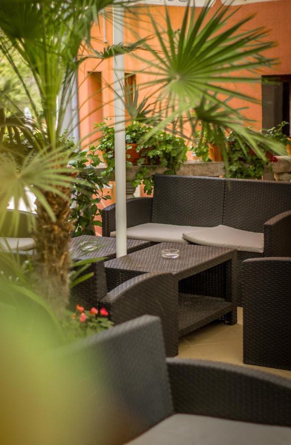 Family Hotel Saint Iliya Burgas by Eksteriør bilde